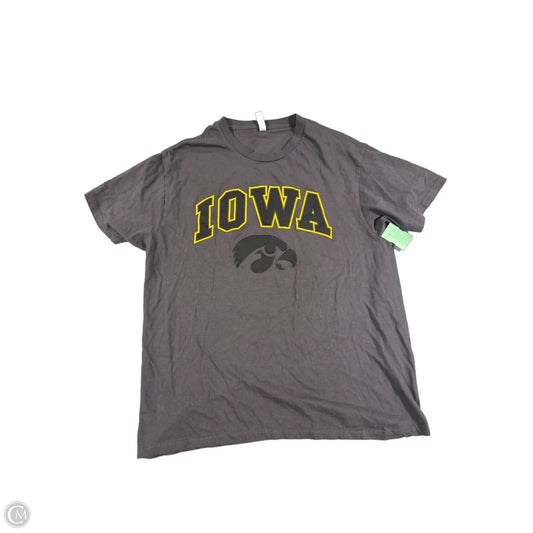 Top Short Sleeve By Cme In Grey, Size: L