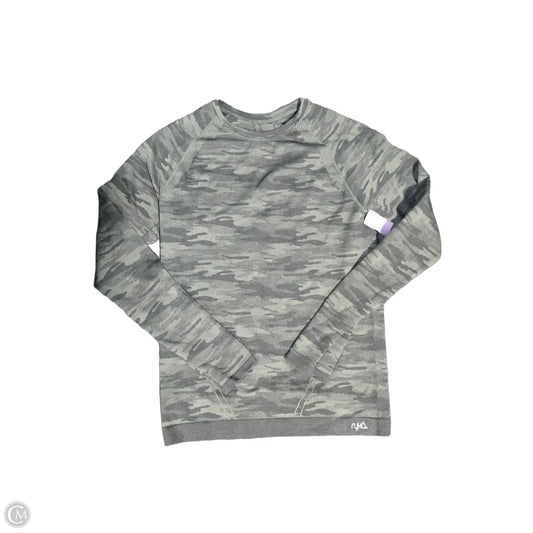 Athletic Top Long Sleeve Collar By Ryka In Camouflage Print, Size: M