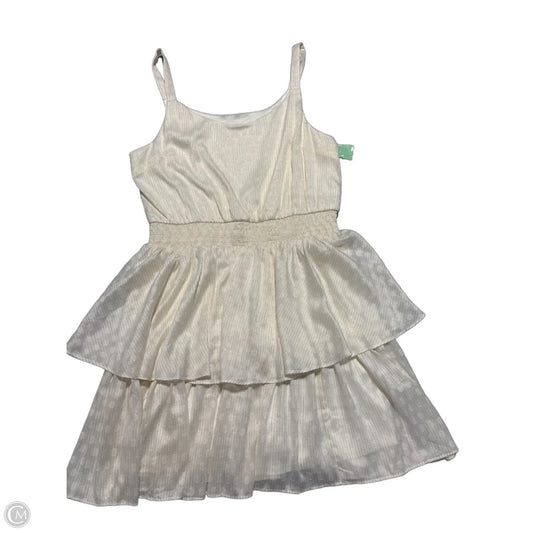 Dress Casual Short By Express In Cream, Size: L