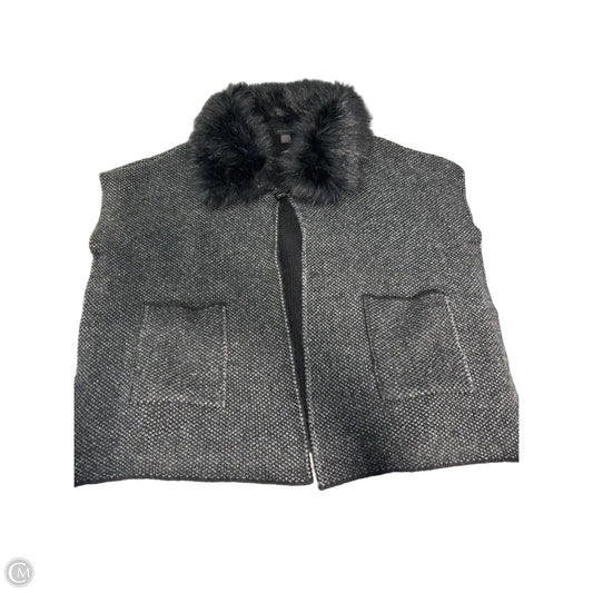 Shawl By Steve Madden In Black, Size: L