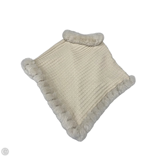 Poncho By Clothes Mentor In Cream, Size: Osfm