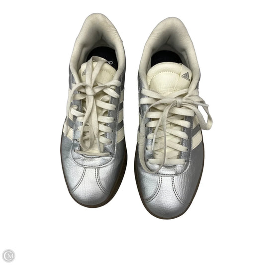 Shoes Sneakers By Adidas In Silver, Size: 8.5