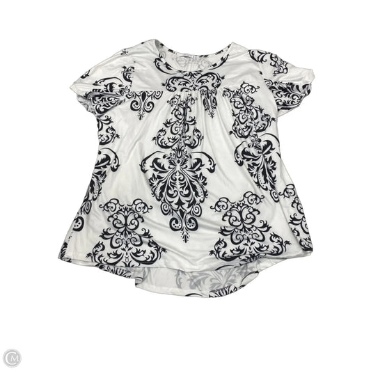 Top Short Sleeve Basic By Clothes Mentor In Black & White, Size: 3x
