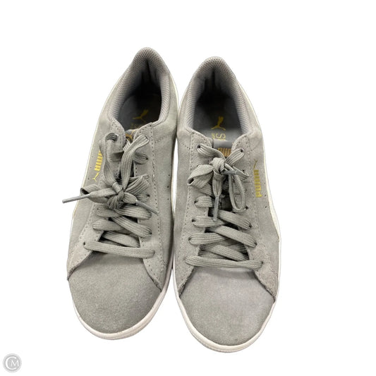 Shoes Sneakers By Puma In Grey, Size: 8