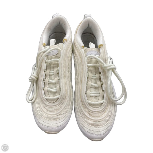 Shoes Sneakers By Nike In Cream & White, Size: 8