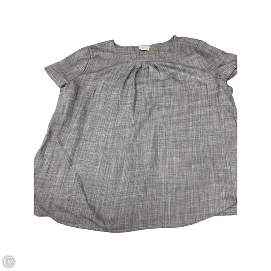 Blouse Short Sleeve By Van Heusen In Grey, Size: Xl