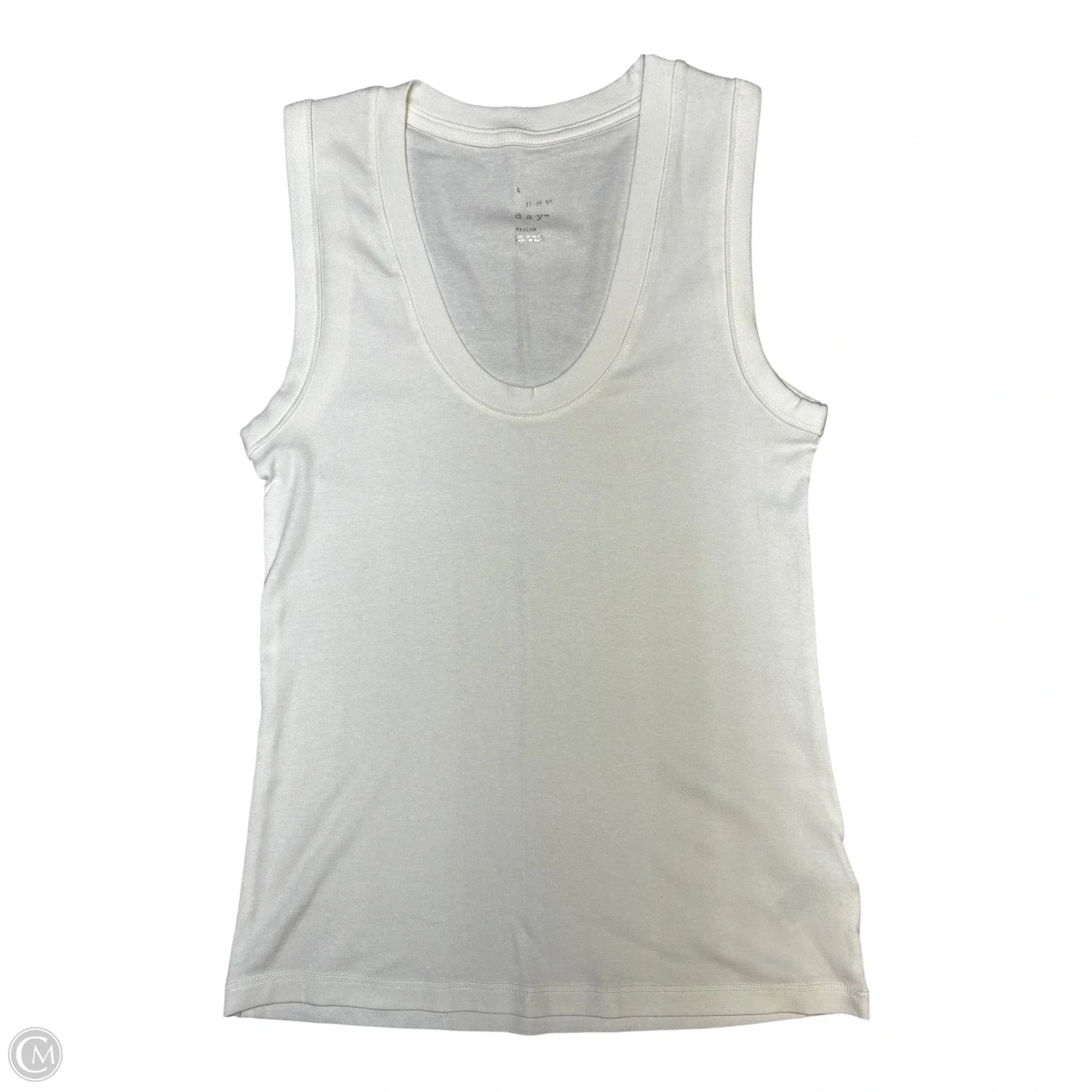 Top Sleeveless Basic By A New Day In White, Size: M