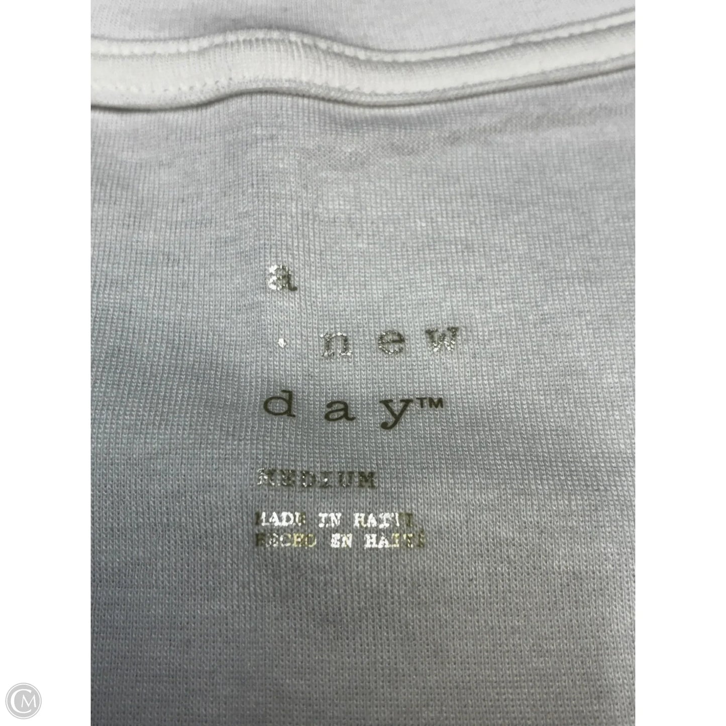 Top Sleeveless Basic By A New Day In White, Size: M