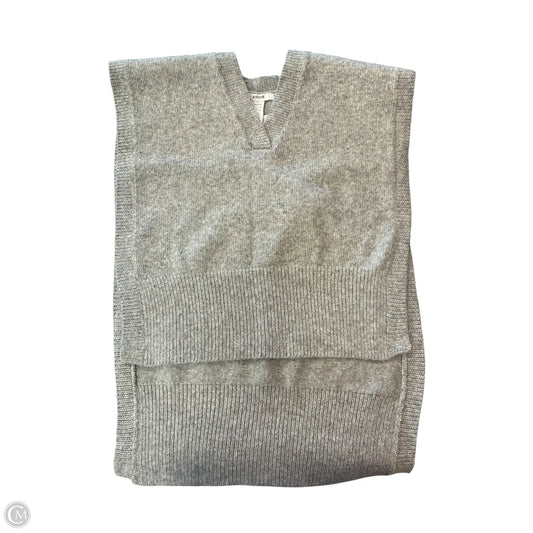 Vest Sweater By Just Fab In Grey, Size: Onesize