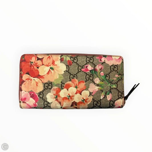 Wallet Luxury Designer By Gucci, Size: Medium