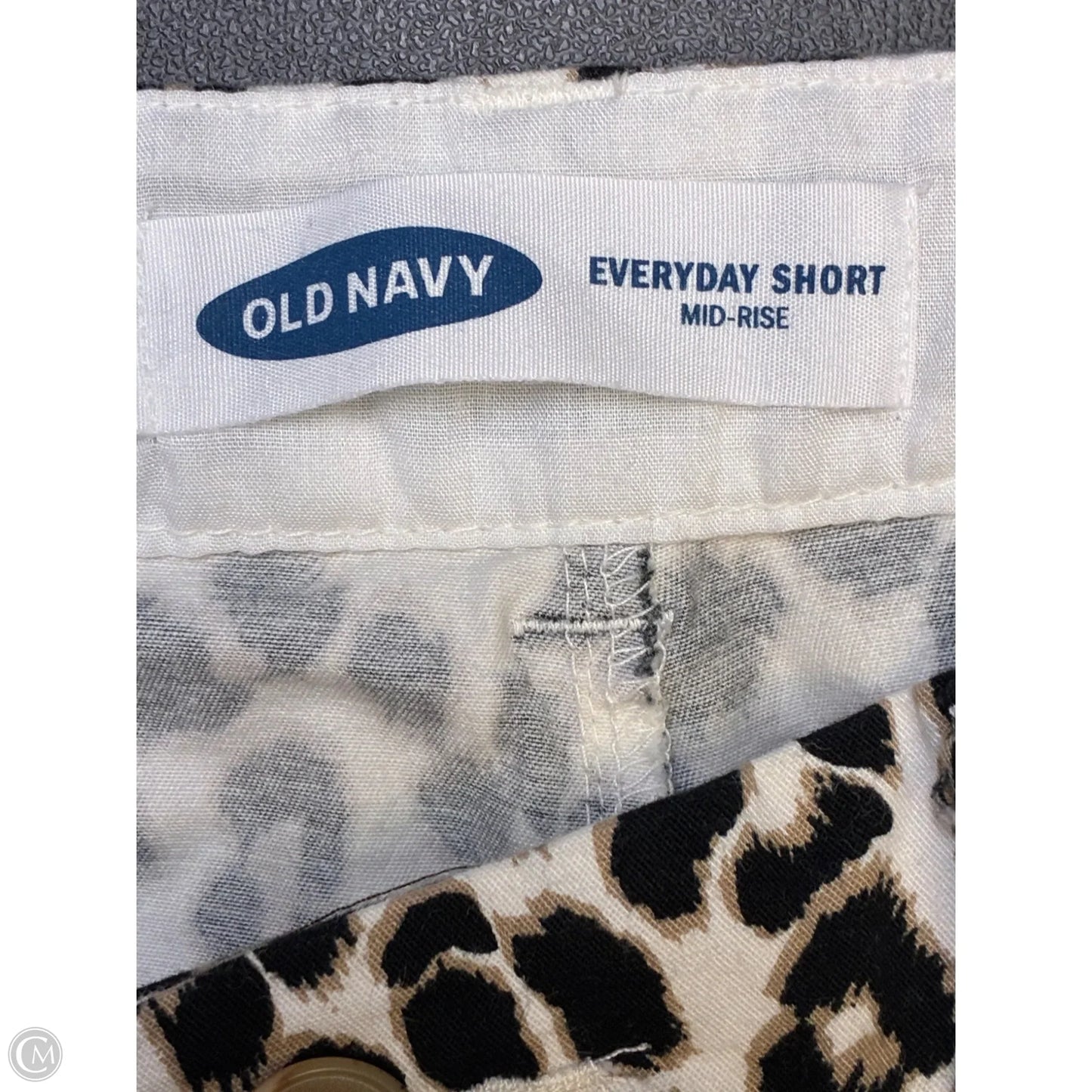 Shorts By Old Navy In Animal Print, Size: 12