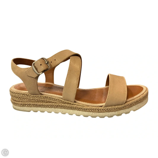 Sandals Flats By Lucky Brand In Tan, Size: 8.5