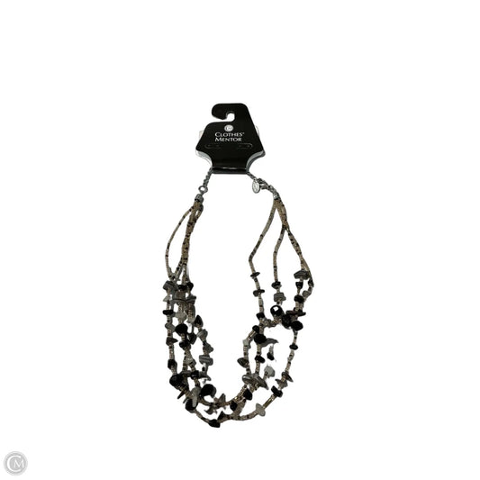 Necklace Choker & Collar By Clothes Mentor