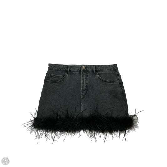 Skirt Mini & Short By Forever 21 In Black, Size: L