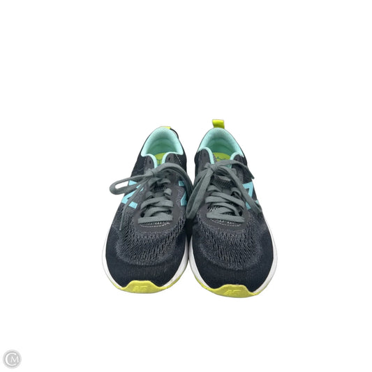 Shoes Sneakers By New Balance In Grey, Size: 7.5