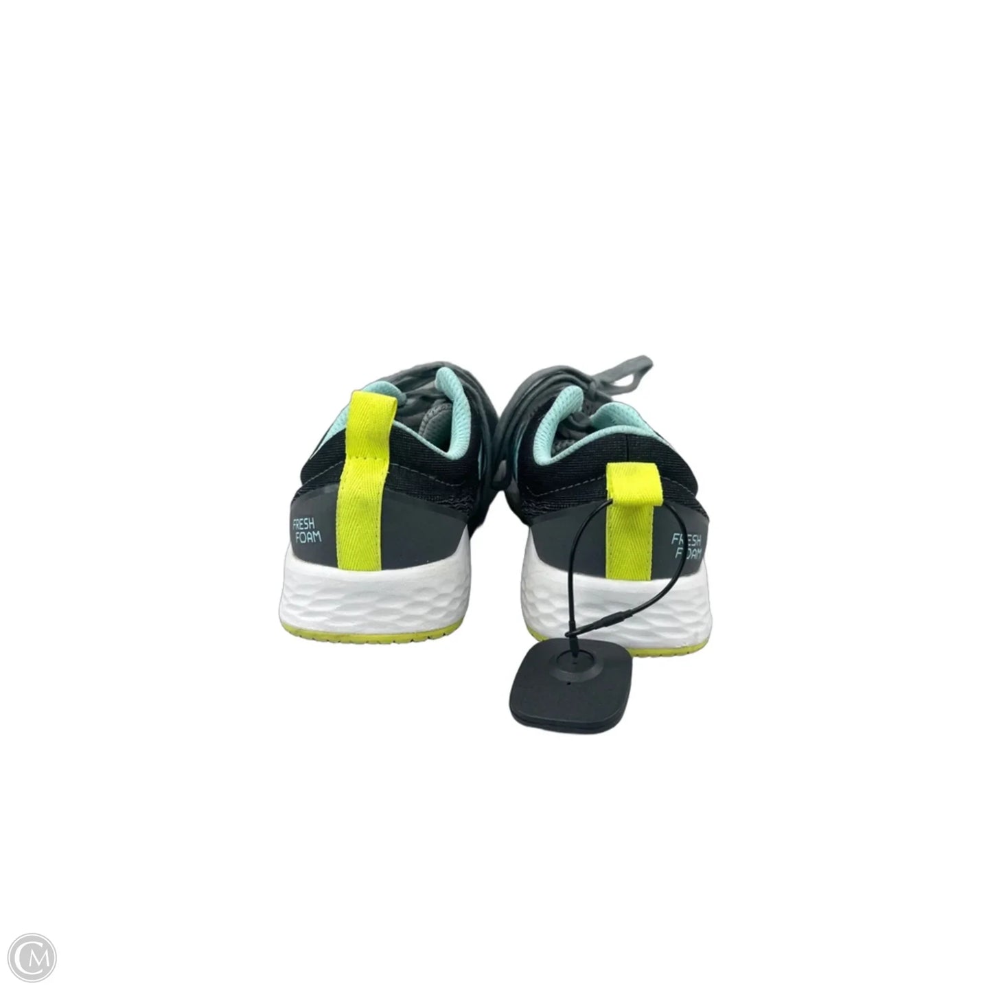 Shoes Sneakers By New Balance In Grey, Size: 7.5