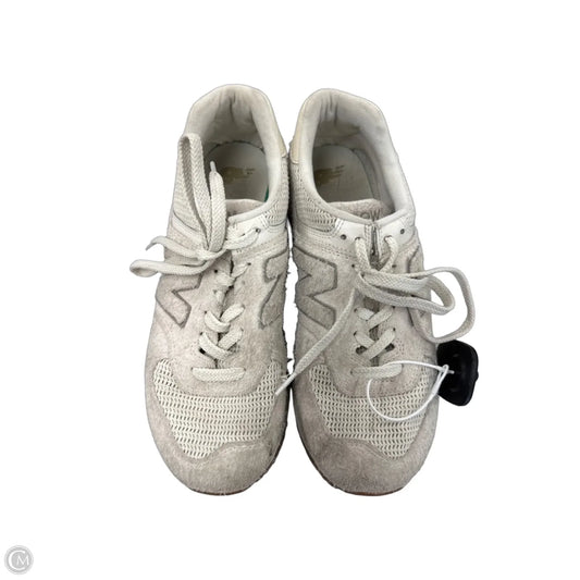 Shoes Sneakers By New Balance In Grey, Size: 9.5
