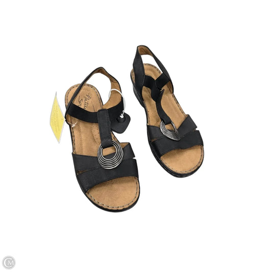 Sandals Flats By Natural Soul In Black, Size: 8