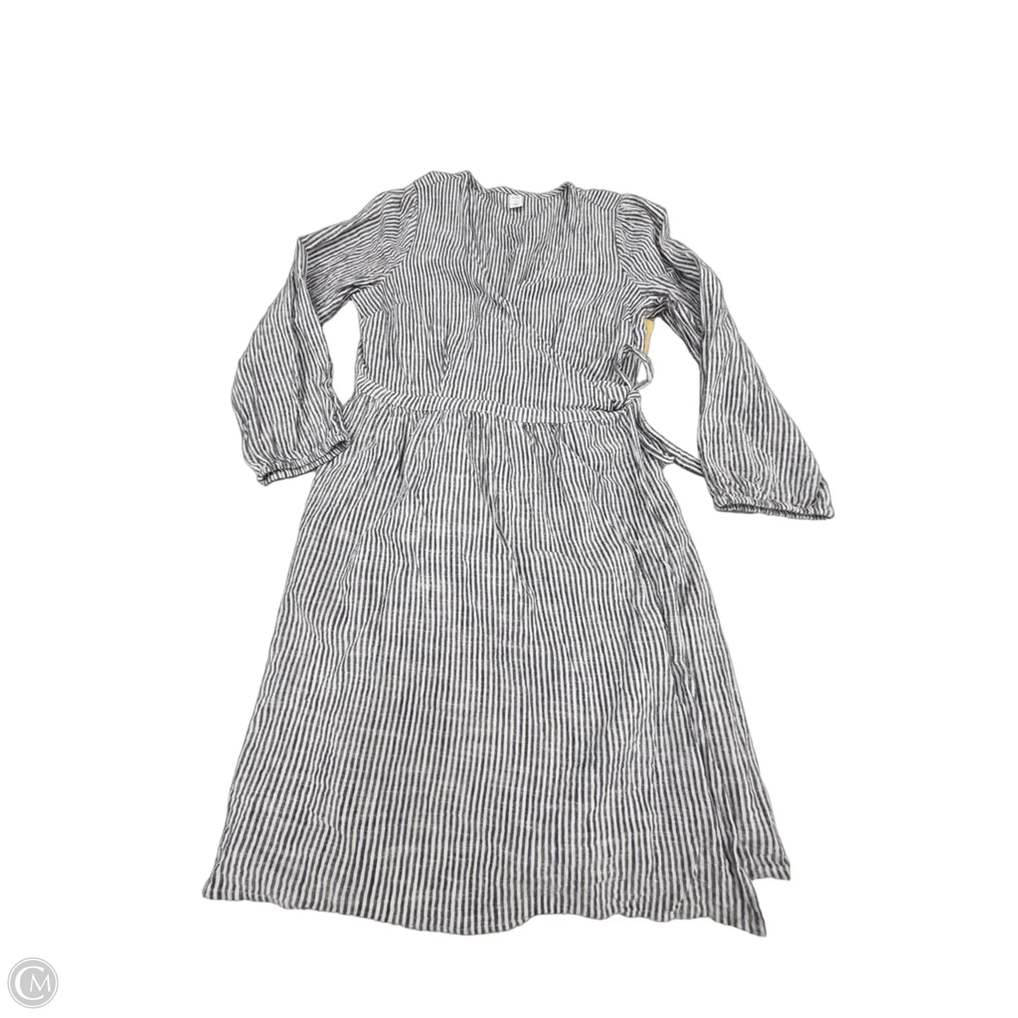 Dress Casual Short By Old Navy In Striped Pattern, Size: M