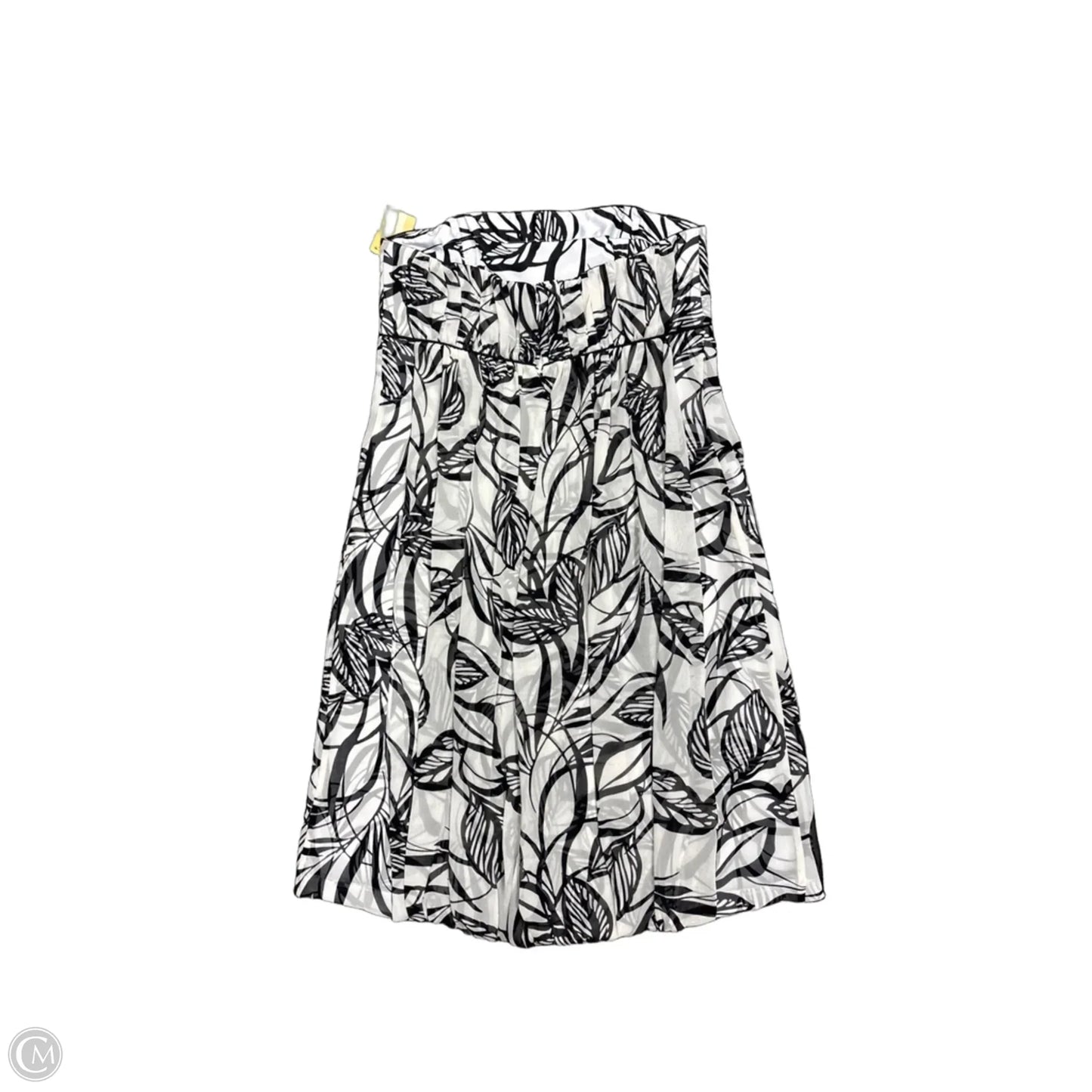 Dress Casual Short By White House Black Market In Black & White, Size: Xs