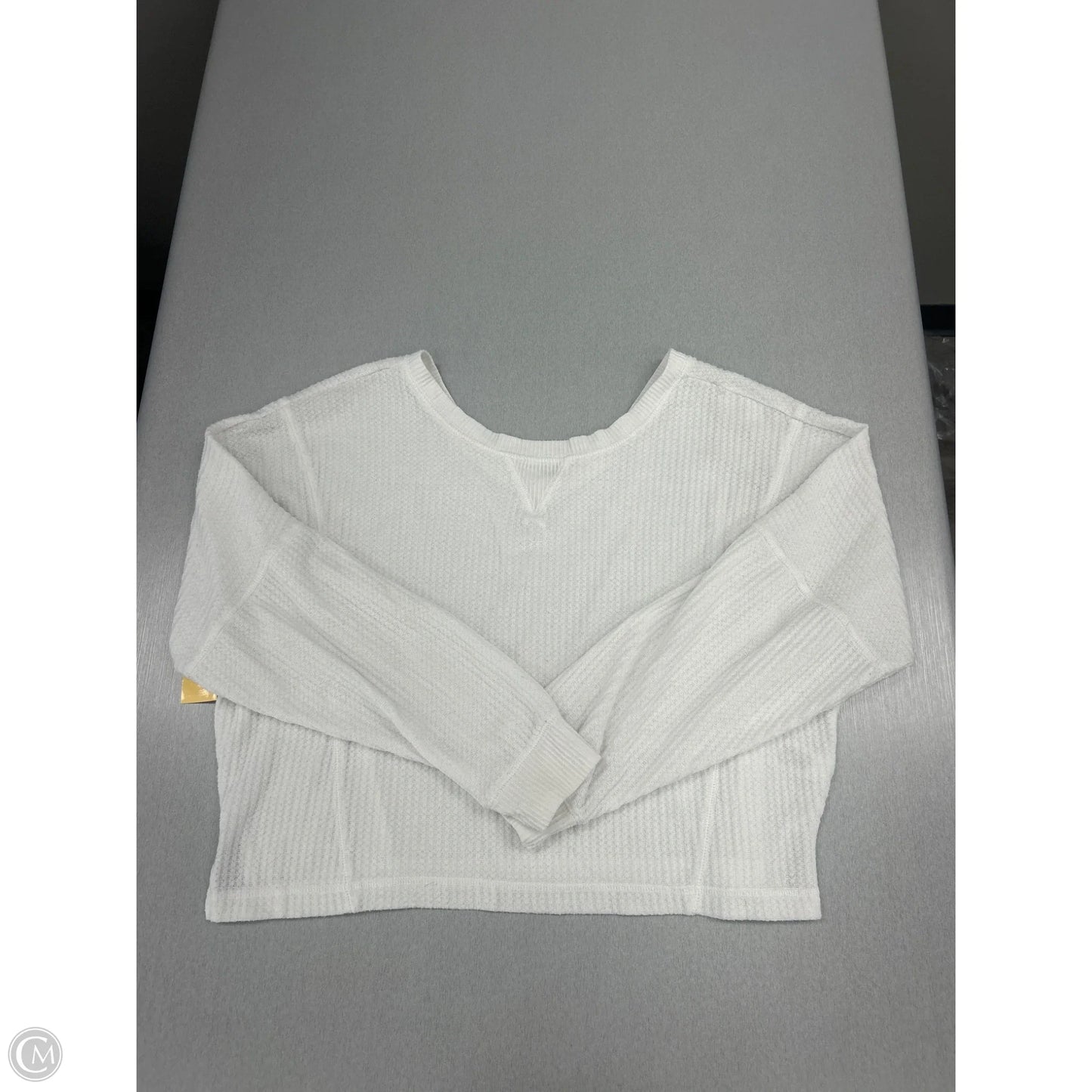 Top Long Sleeve By Aeropostale In White, Size: S