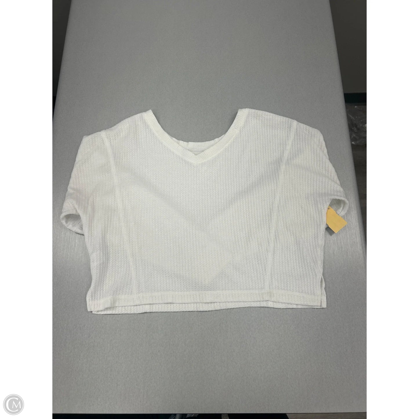 Top Long Sleeve By Aeropostale In White, Size: S