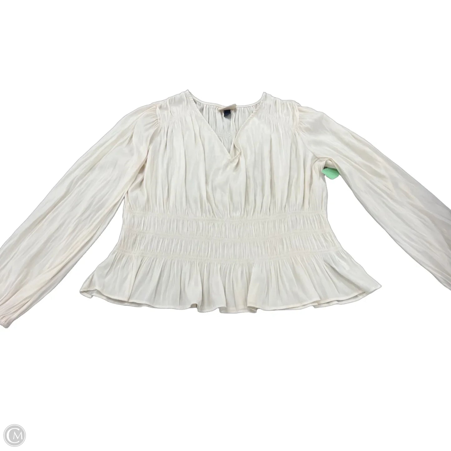 Top Long Sleeve By Universal Thread In White, Size: Xxl