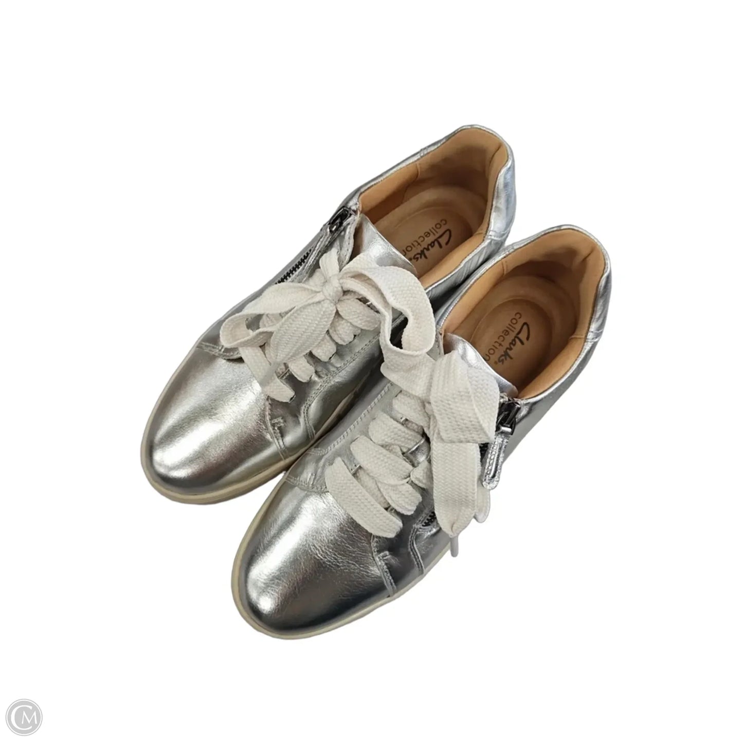 Shoes Flats By Clarks In Silver, Size: 11