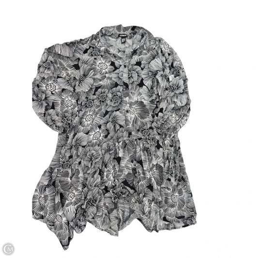 Dress Casual Short By Express In Black & White, Size: M