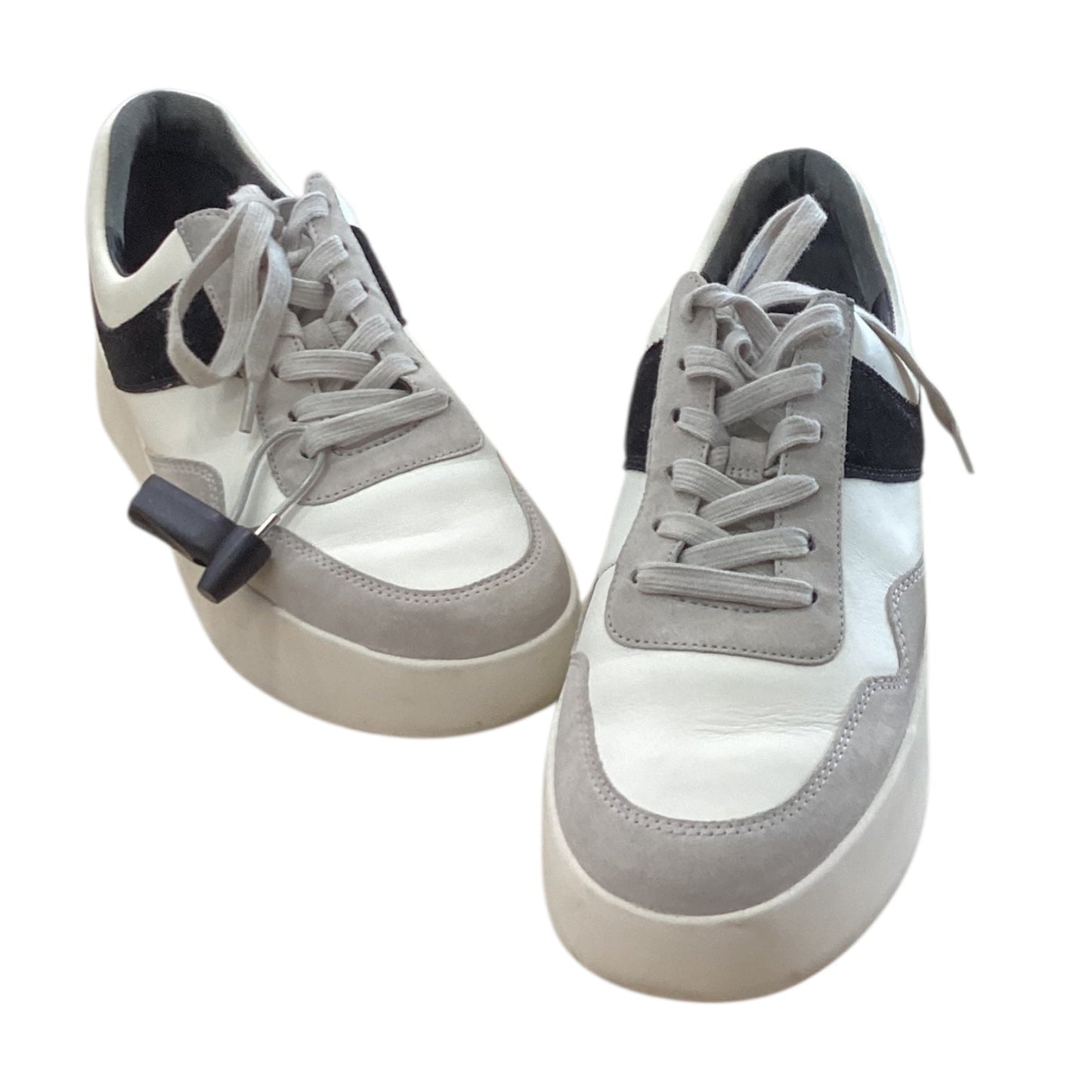 Shoes Flats By Vince In Black & White, Size:7.5