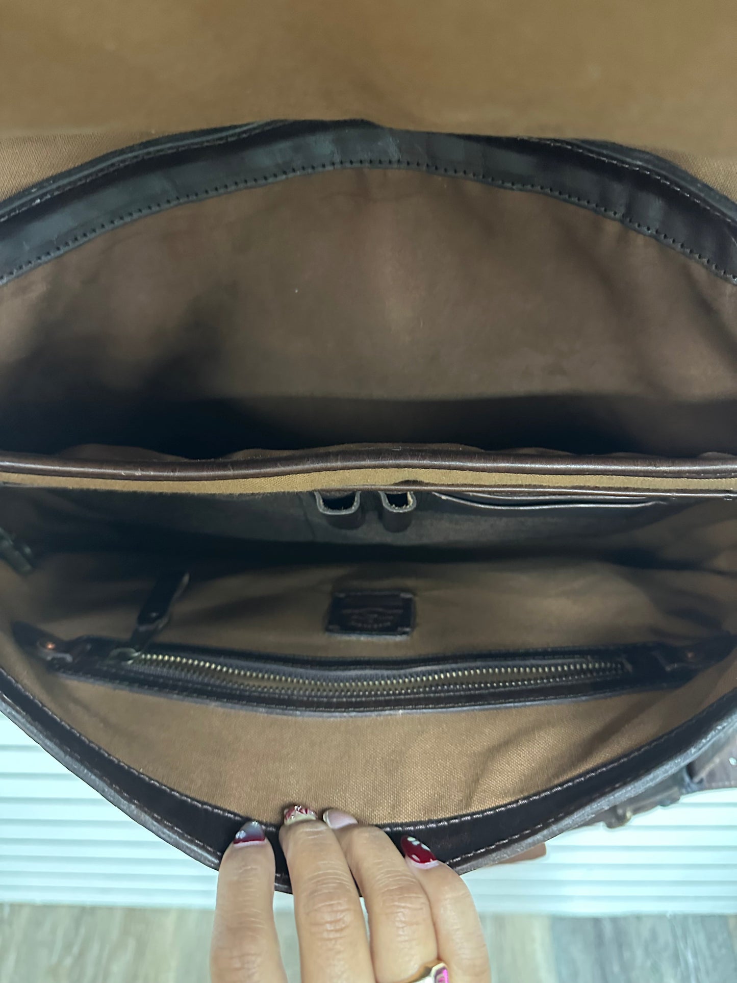 Handbag Leather By Mission Mercantile Leather Goods, Size: Large