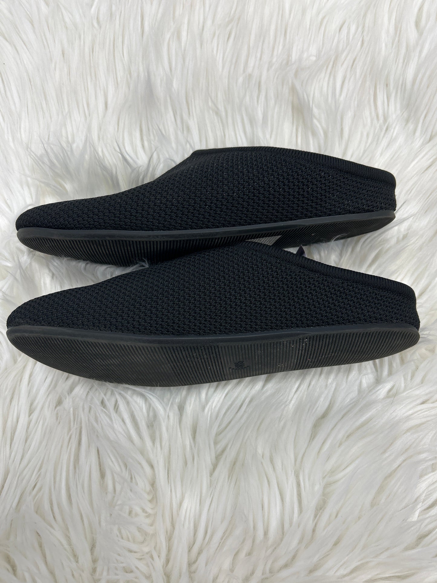 Shoes Flats By Universal Thread In Black, Size:8.5