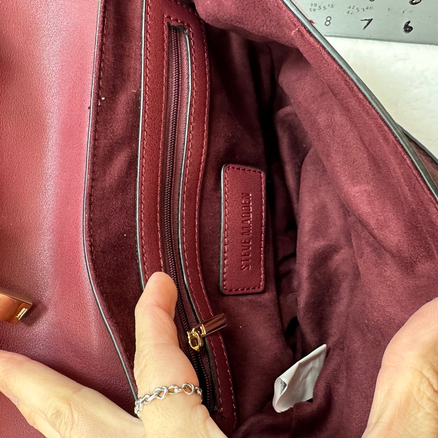 Crossbody By Steve Madden, Size: Medium