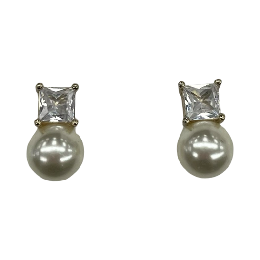 Earrings Stud By Clothes Mentor In Cream