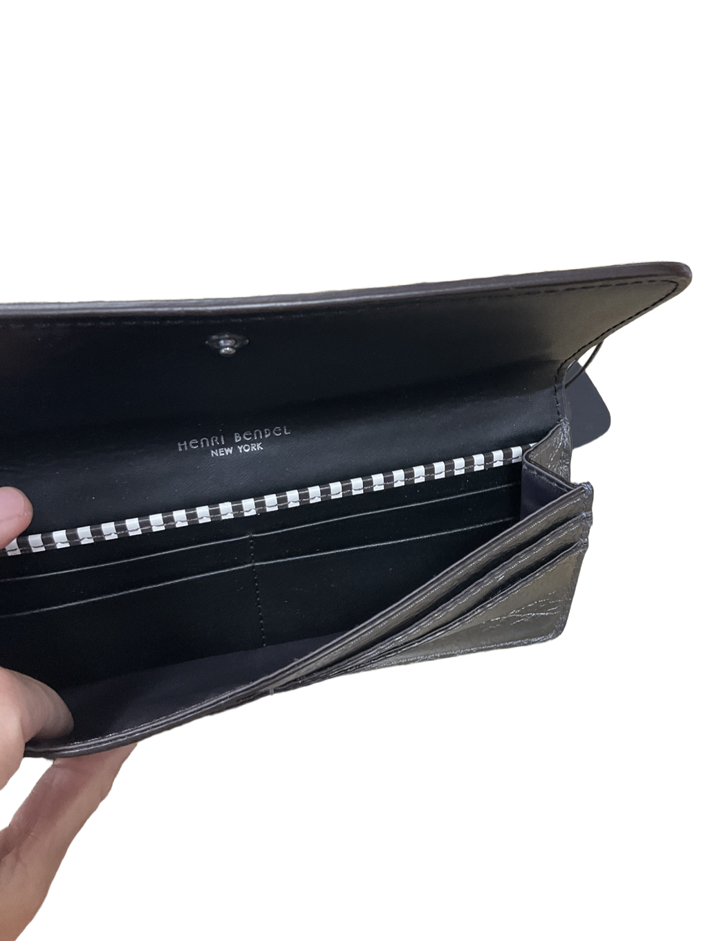 Wallet Designer By Henri Bendel  Size: Medium