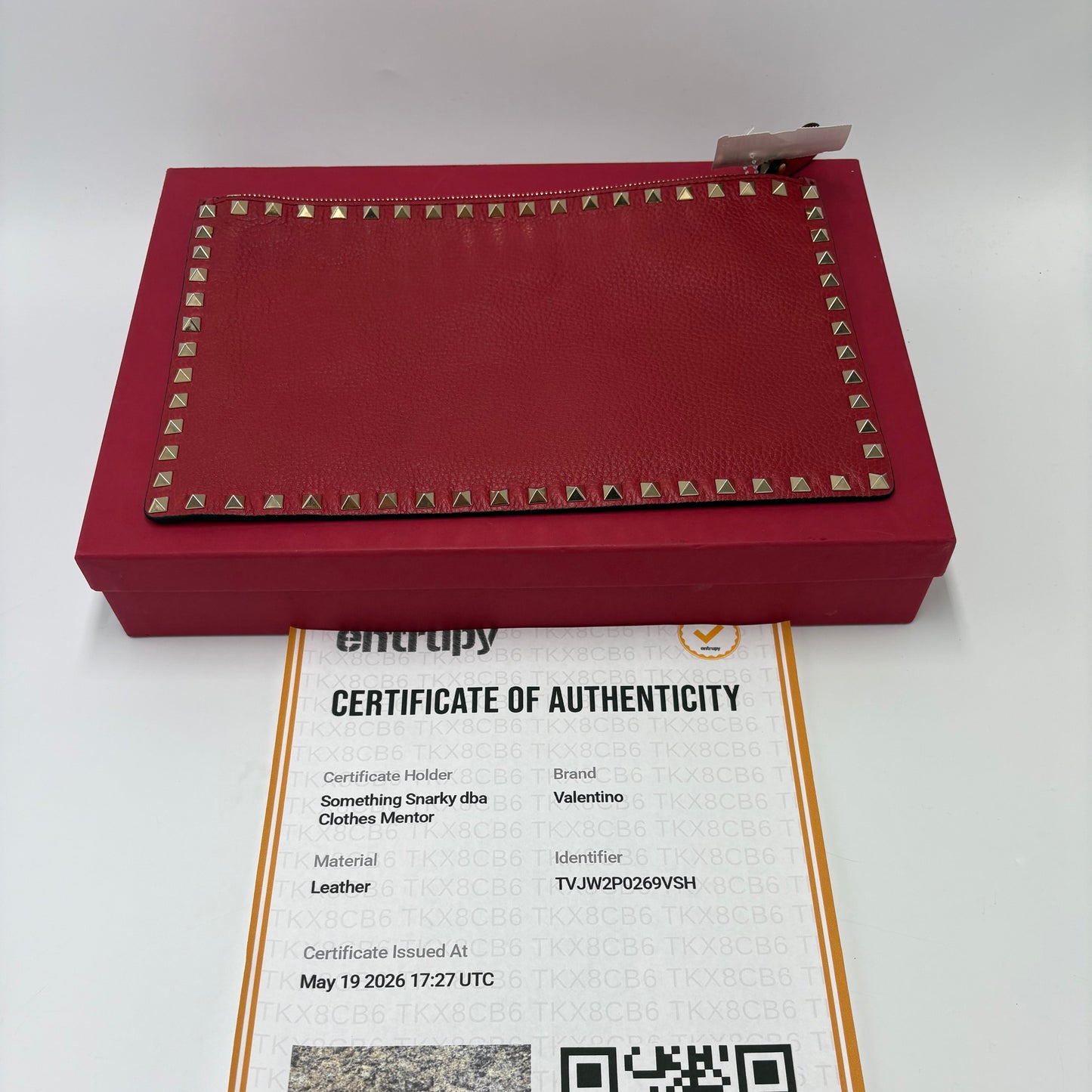 Valentino-Garavani Rockstud Zip Pouch Luxury Clutch