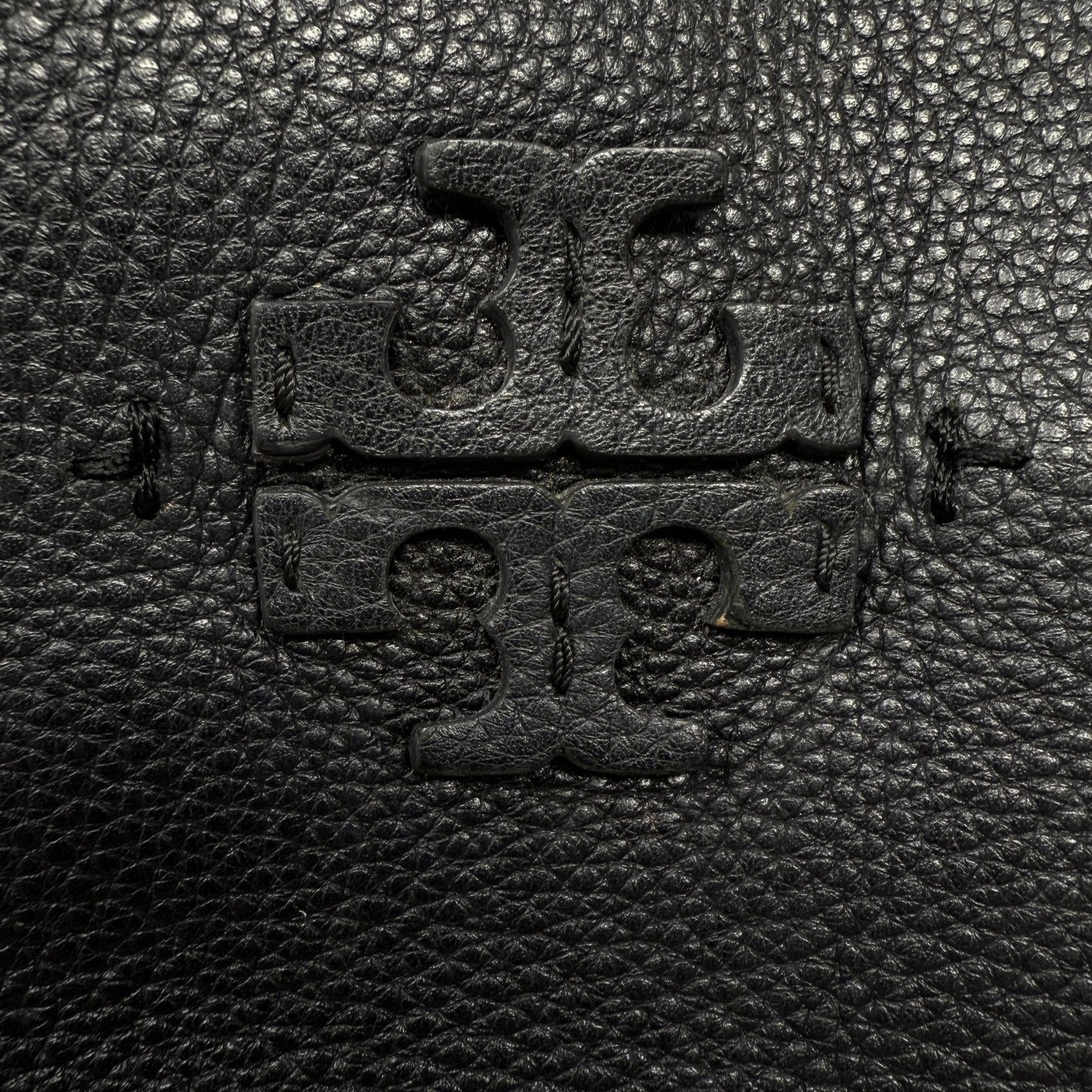 Mcgraw Hobo Bag Designer By Tory Burch In Black Pebbled Leather, Size: Medium