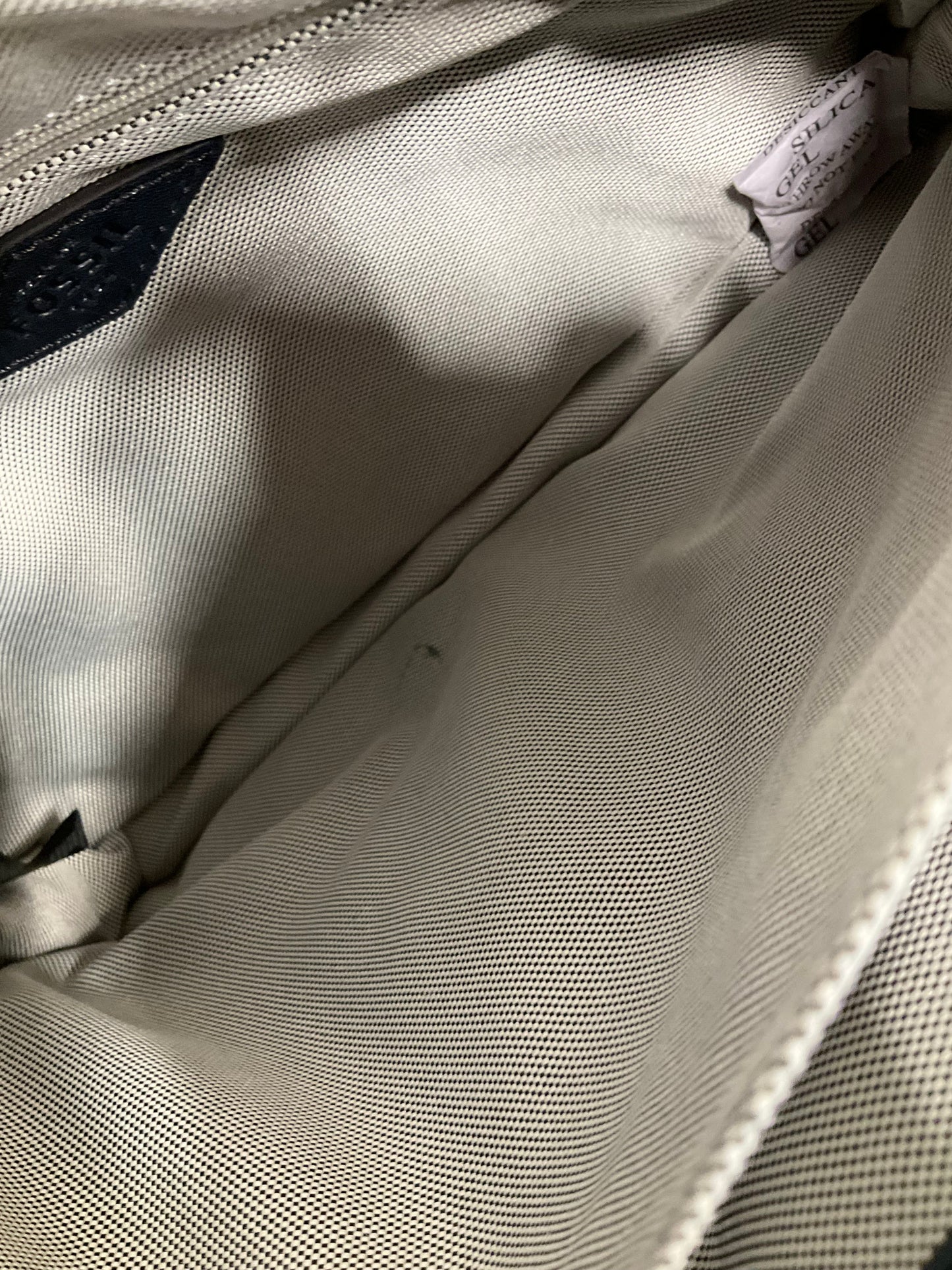 Handbag Leather By Fossil, Size: Medium