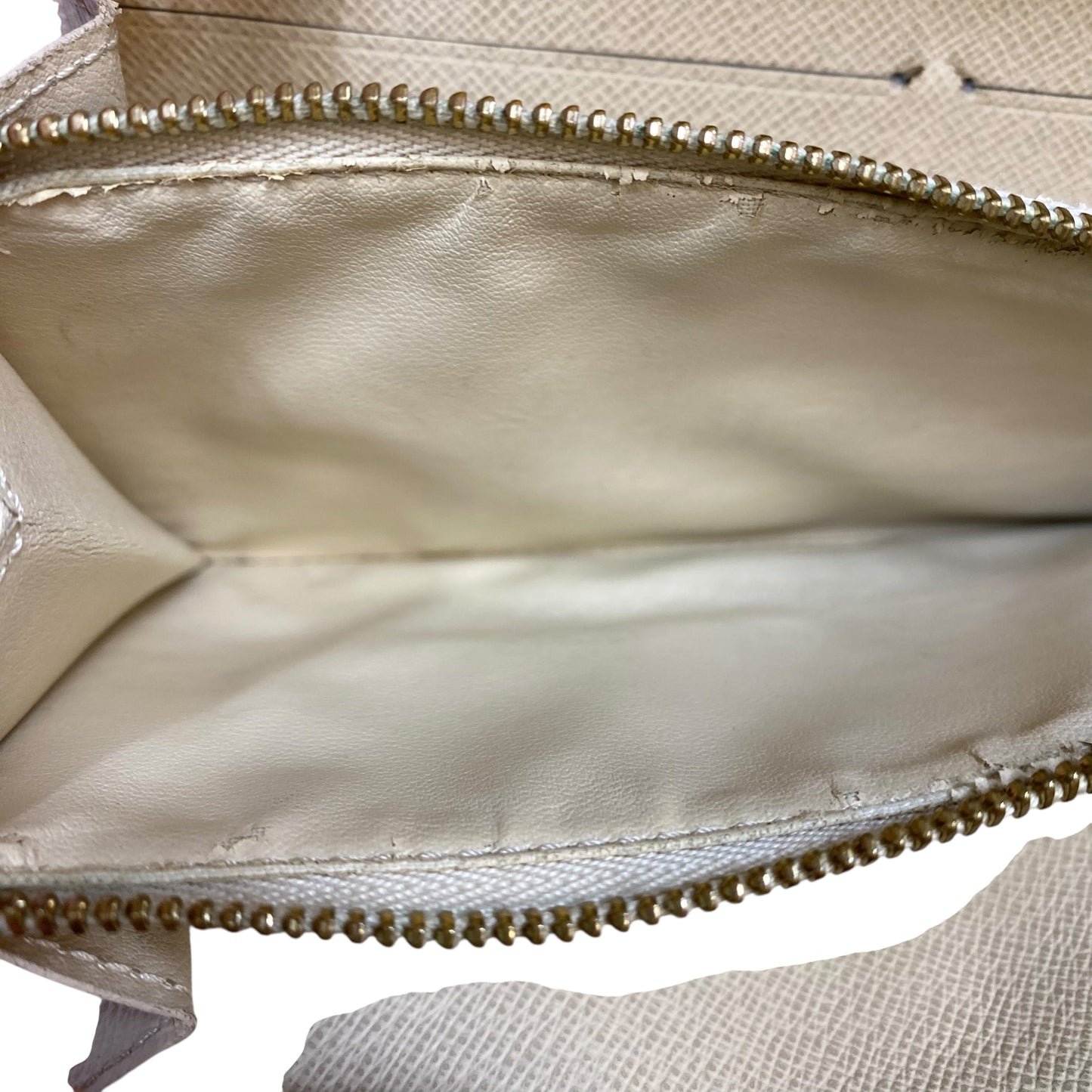 Wallet Luxury Designer By Louis Vuitton In Cream, Size:Large