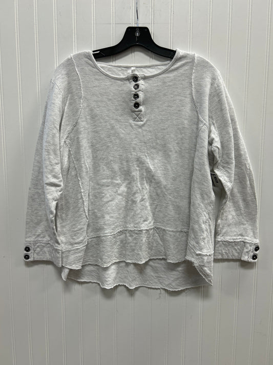 Top Ls By Lulu B In Grey, Size:L