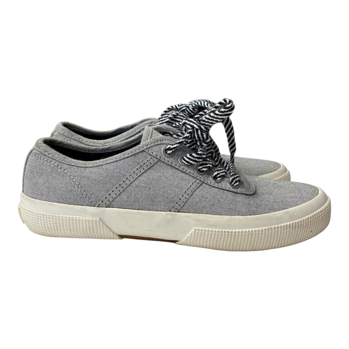 Shoes Sneakers By Chaps In Black & White, Size:6