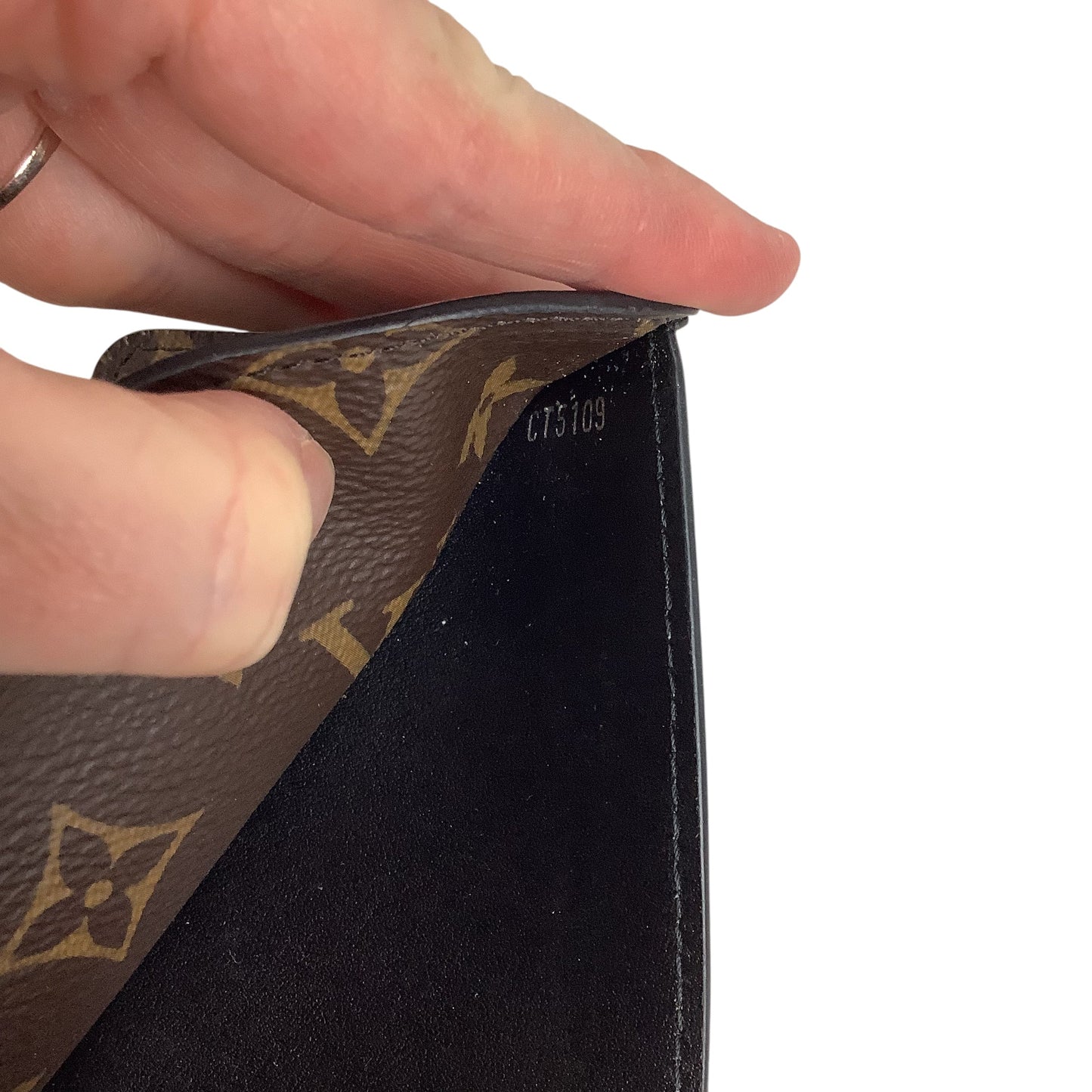 Wallet Luxury Designer By Louis Vuitton, Size: Medium