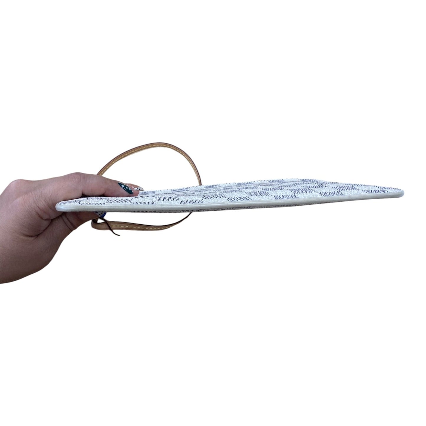 Wristlet Luxury Designer By Louis Vuitton In White, Size:Medium