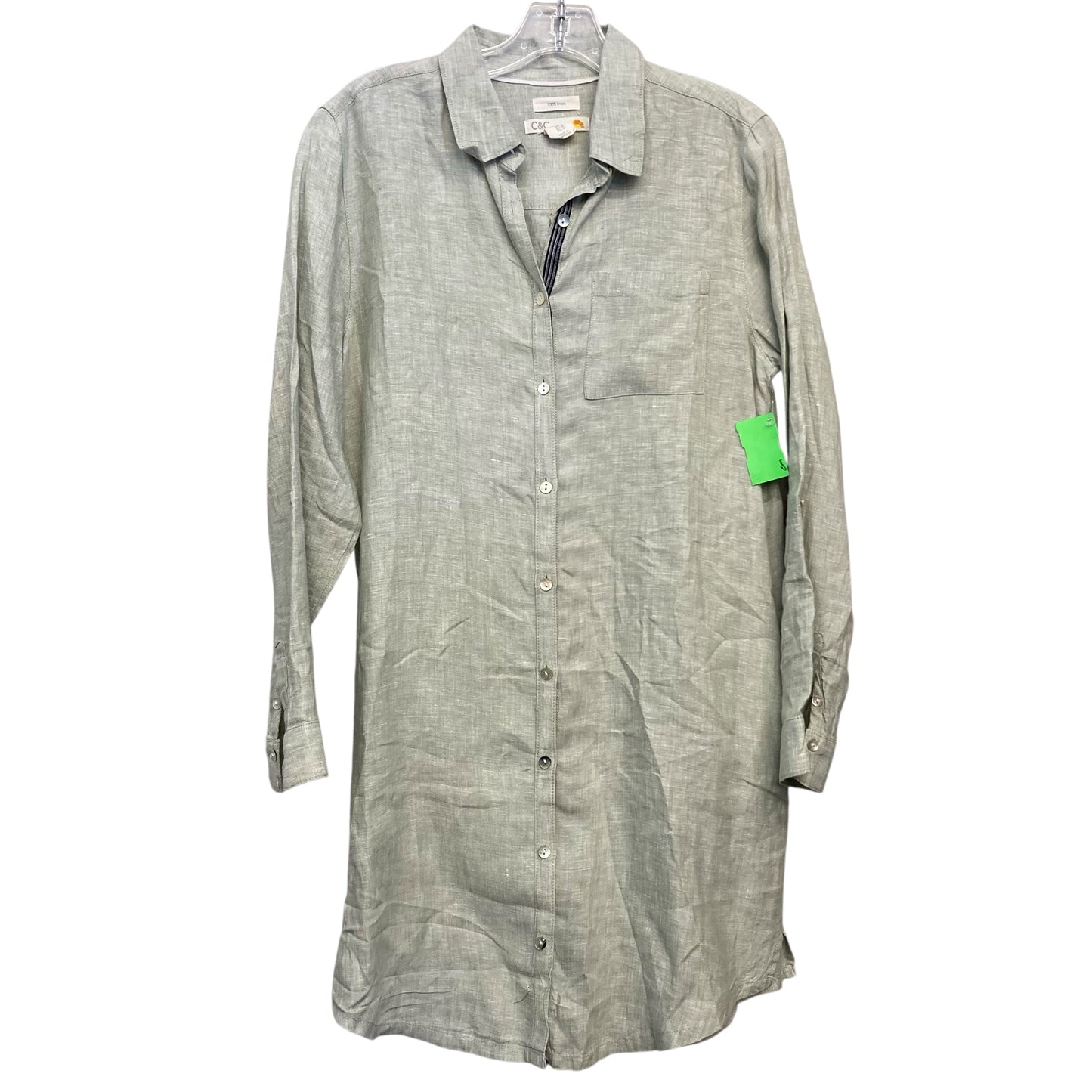 Dress Casual Short By C And C In Green, Size:M