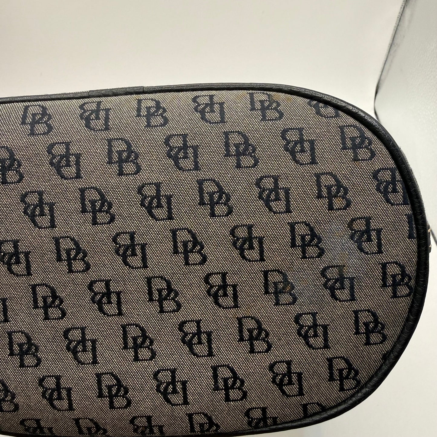 Handbag Designer By Dooney And Bourke, Size: Small