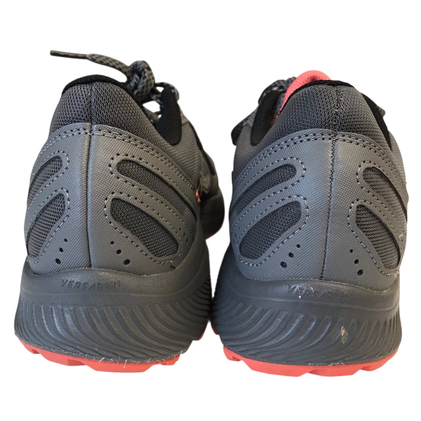 Shoes Athletic By Saucony In Grey, Size:9.5