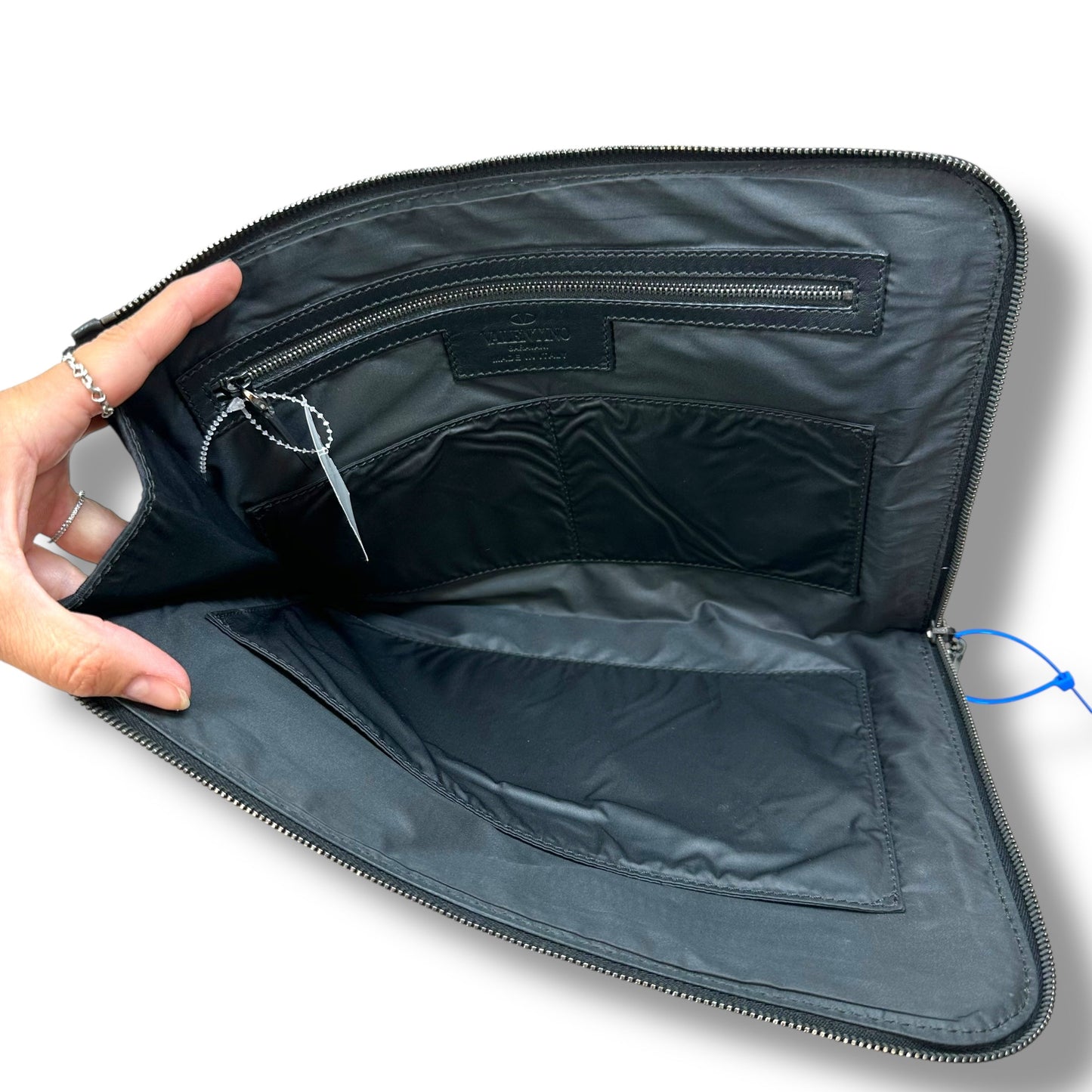 Wristlet Luxury Designer By Valentino-garavani, Size: Large