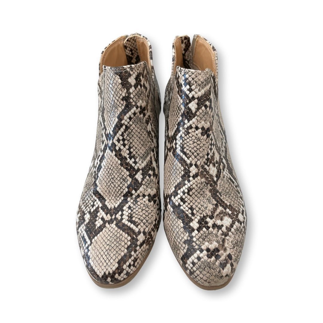 Boots Ankle Heels By Express In Snakeskin Print, Size:8