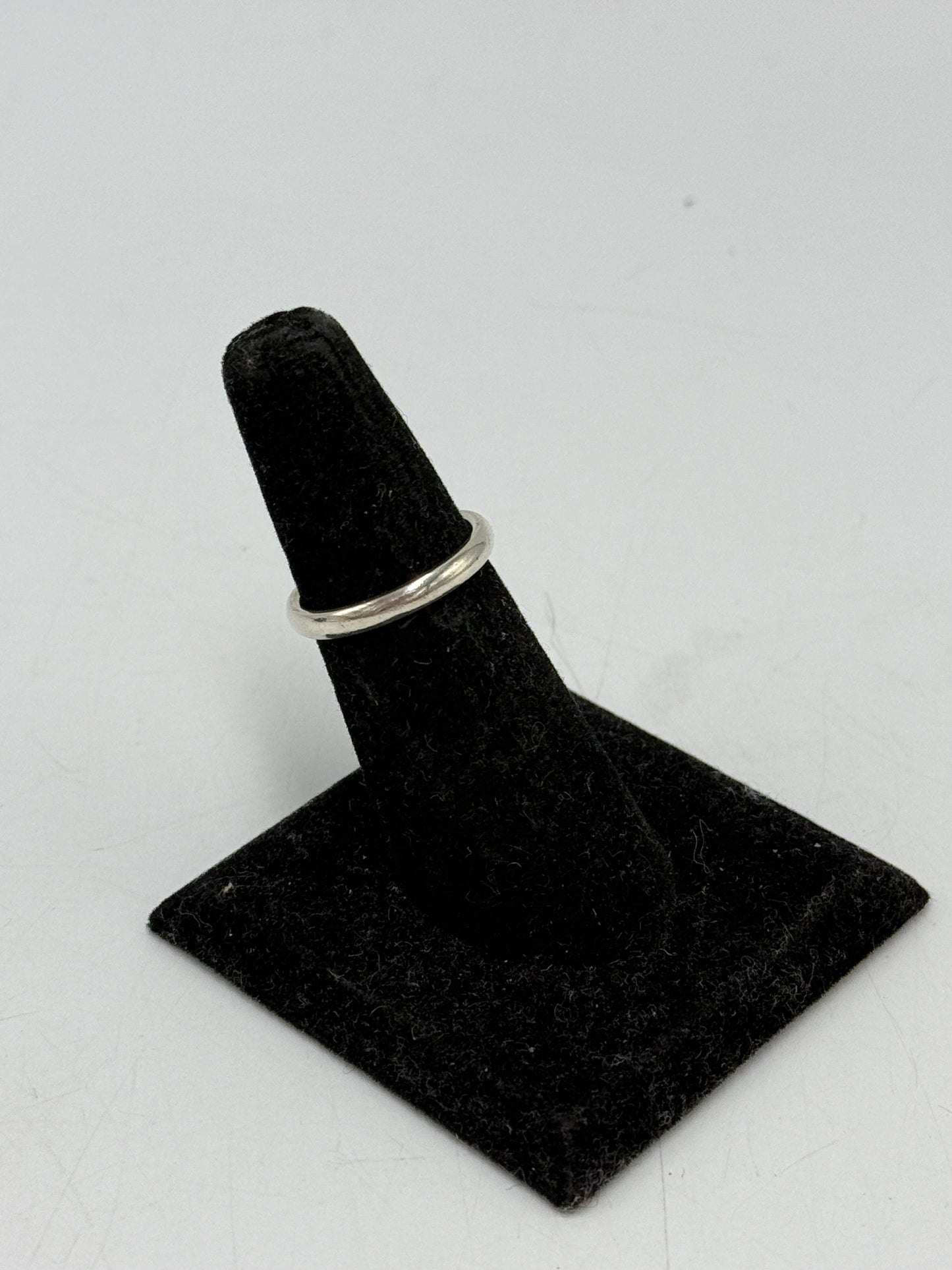 Tiffany & Company Elsa Peretti Sapphire Stacking Band Luxury Ring, Size: 7