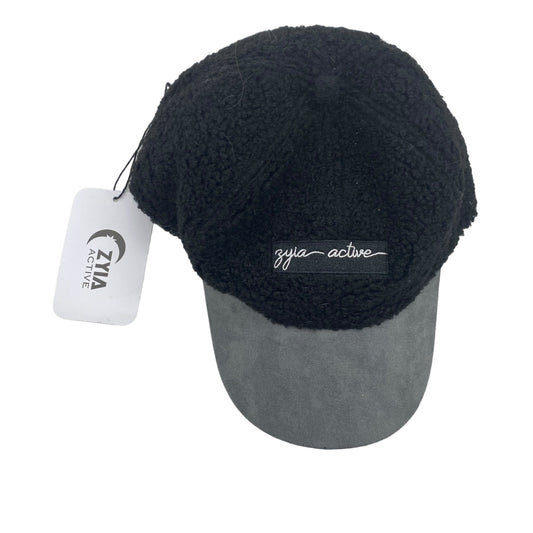 BLACK HAT BASEBALL CAP by ZYIA